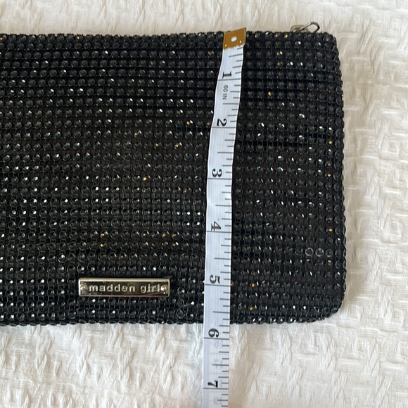 Madden Girl rhinestone wristlet NWT - Picture 6 of 7